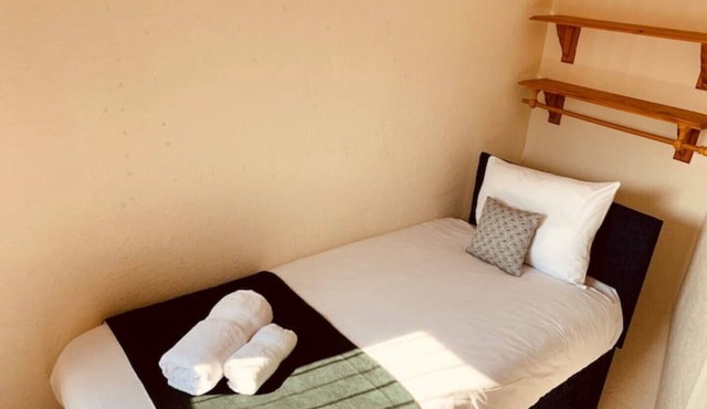 3 Bed house for contractors & visitors to Coventry