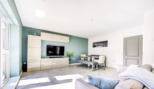 3 Bed house in Romford-Hornchurch/ Greater London