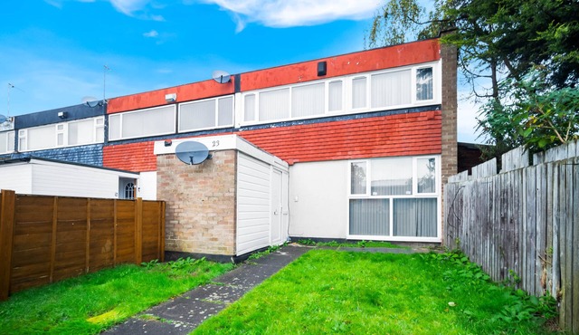 3-Bed House, Sleeps 5, Bham Airport, Parking