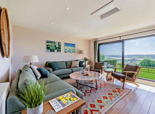 3 Bed in Ashford 53109