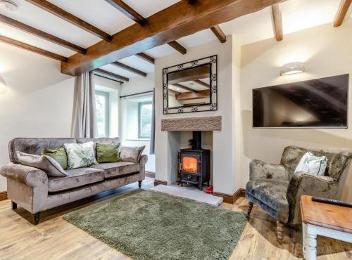 3 Bed in Bakewell oc-93504