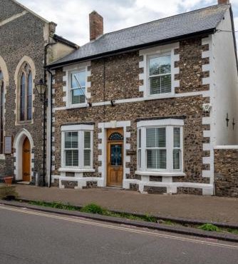 3 Bed in Beer oc-jbvalh