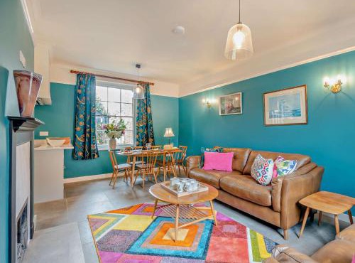 3 Bed in Dedham 94016