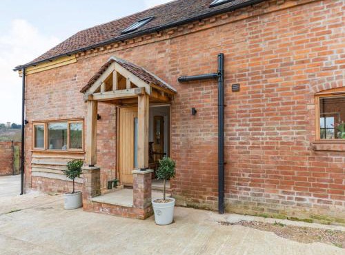 3 Bed in Eckington 86760