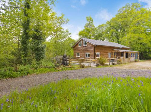 3 Bed in Eggesford 87779