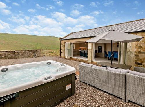 3 Bed in Harrogate oc-94743