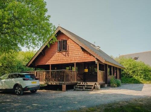 3 Bed in Higher Clovelly 00367