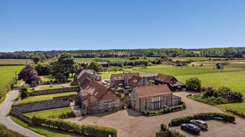 3 Bed in Lower Bodham oc-h29592