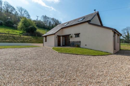 3 Bed in South Molton oc-millba