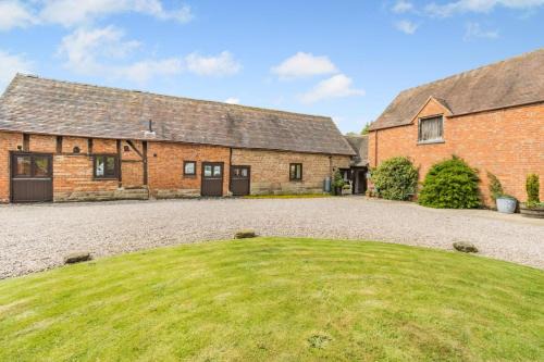 3 Bed in Tong oc-t30724