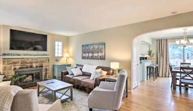 3 Bed ranch with Hot Tub