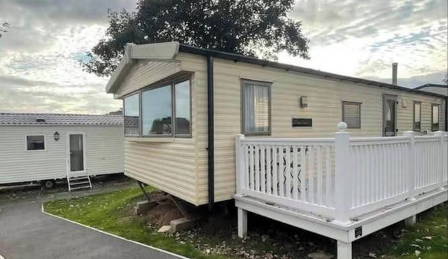 3 Bed-Sleeps 8-Pet Friendly-Parking-Sea View