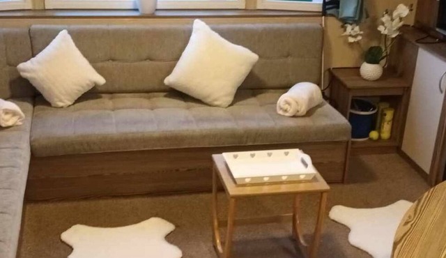 3 bed static 12ft caravan home from home somerset