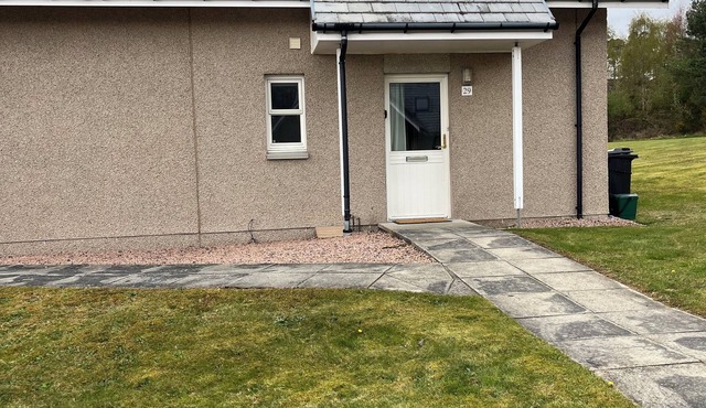 3 bed villa Inchmarlo, Deeside