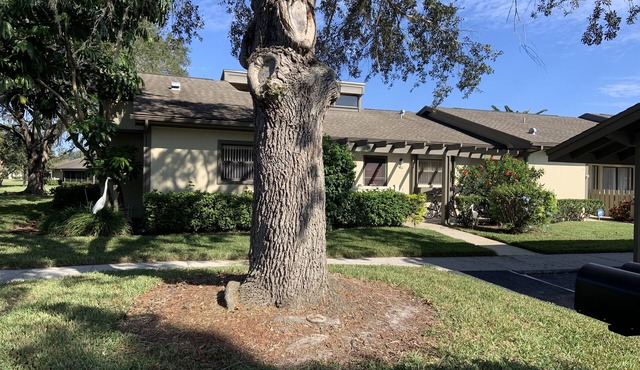 3 bed Villa with lake views within secure gated community