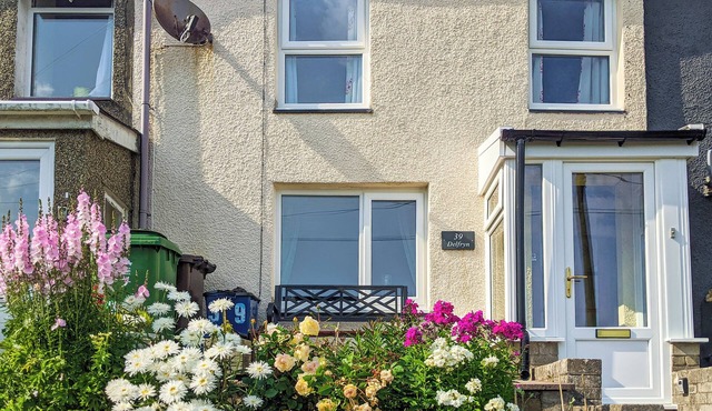 3 bedroom accommodation in Talysarn near Caernarfon