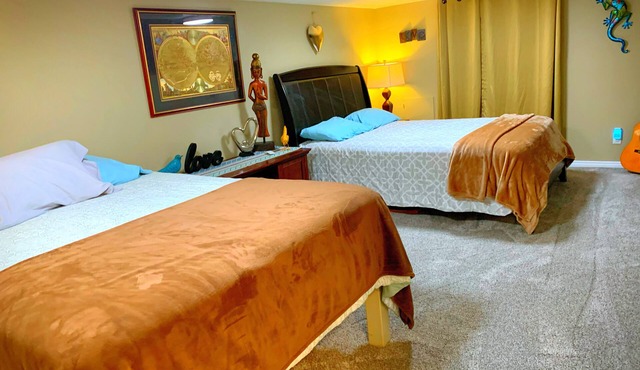 3 bedrm Luxurious Apartment with Best View in Salt lake City and Private Hot Tub