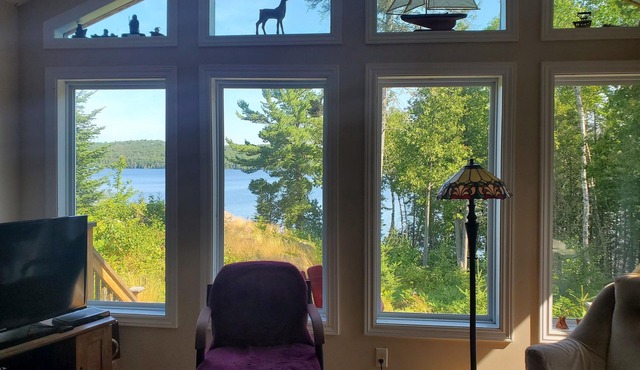 3 Bedroom 1.5 Bathroom Lakefront cottage. 270 ft. water line. Very private.