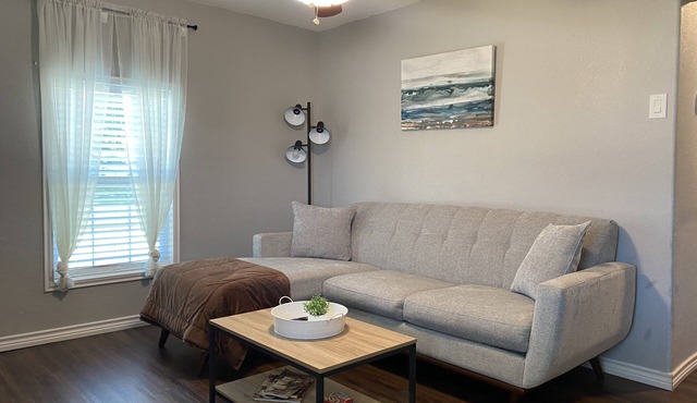 3 Bedroom,1 bath Comfortable and affordable house in Convenient location couple of minutes from the beach.