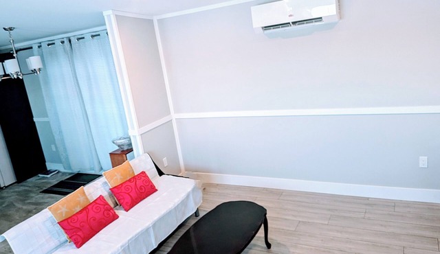 3 bedroom 1 bathroom with entire house