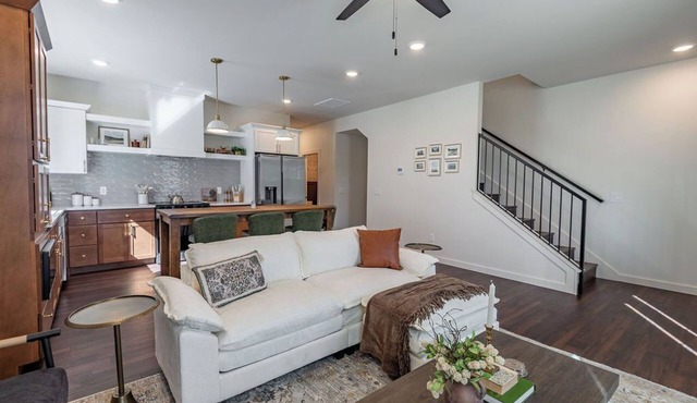 3 Bedroom 2.5 Bath Home in South Springfield