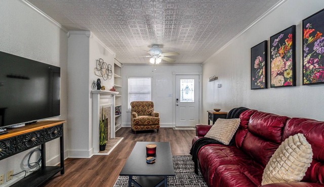 3-bedroom 2-bath house with WiFi and washer/dryer in Borger TX