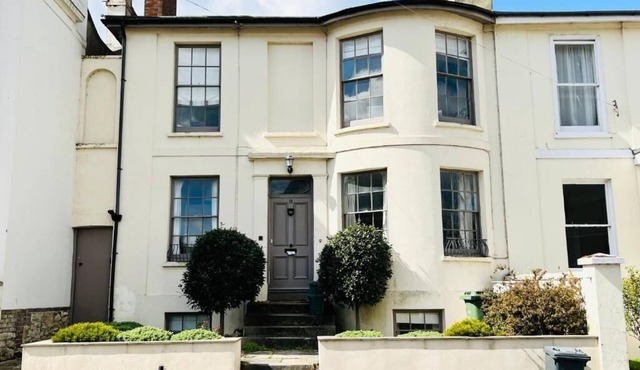 3 bedroom, 2 bathroom, dog friendly house in Ryde, Isle of Wight