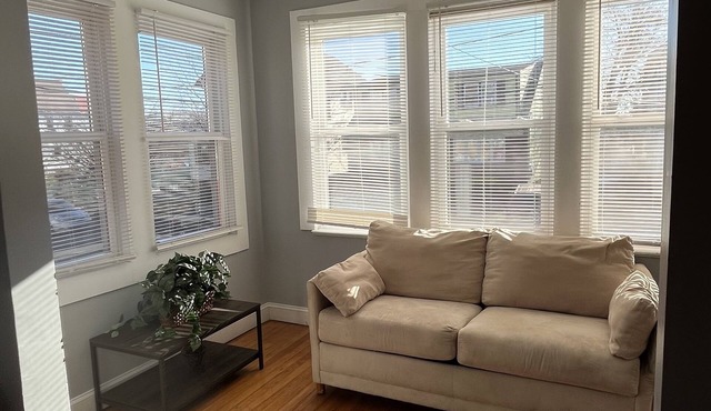 3 Bedroom 25 minutes to NYC/20 minutes EWR/Prudential