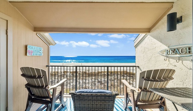 3 BEDROOM/3 BATH OCEANFRONT CONDO/TOWNHOUSE. CALL/TEXT 630-595-7675