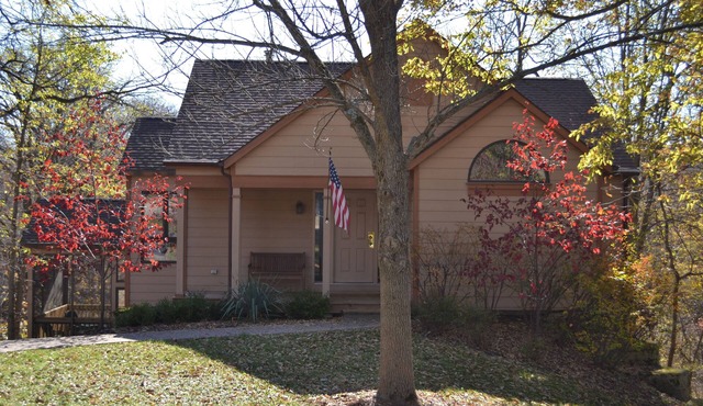 3+ Bedroom, 3 bath house in The Galena Territory.
