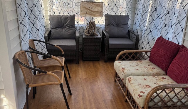 3 Bedroom A/C Cottage in the OCEAN PARK AREA, 75 yards from the OOB sandy beach!