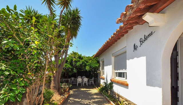 3 bedroom awesome home in Saint Cyprien Plage
