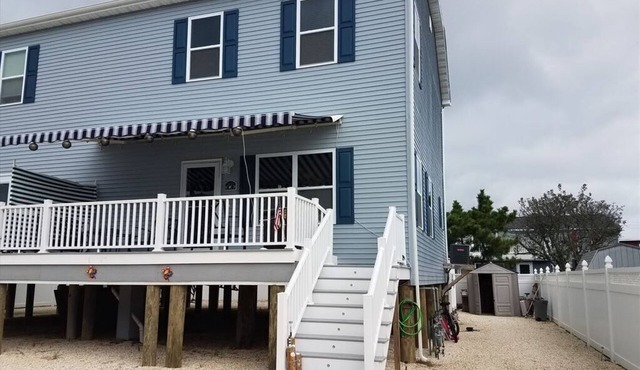 3 bedroom accommodation in Beach Haven Terrace