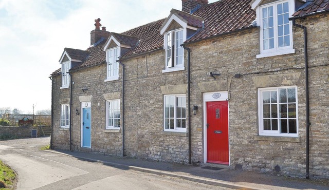 3 bedroom accommodation in Brompton by Sawdon