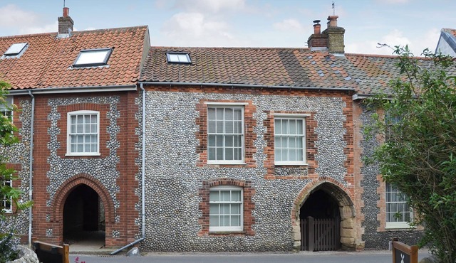 3 bedroom accommodation in Cley-next-the-Sea