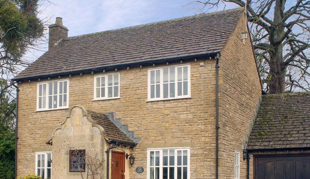 3 bedroom accommodation in Upton St. Leonards