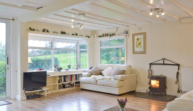 3 bedroom accommodation in Easthope, near Much Wenlock