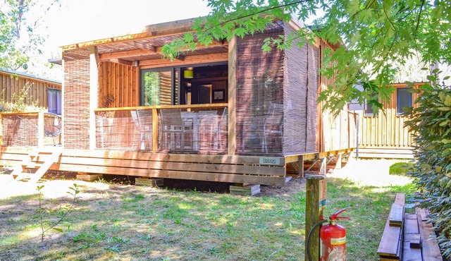 3 bedroom accommodation in Onesse et Laharie