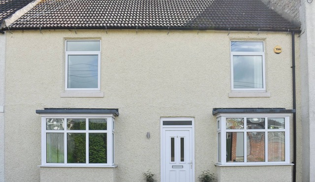 3 bedroom accommodation in Aycliffe Village