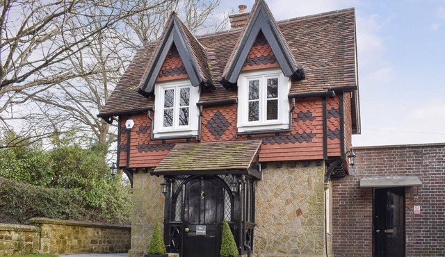 3 bedroom accommodation in Tunbridge Wells