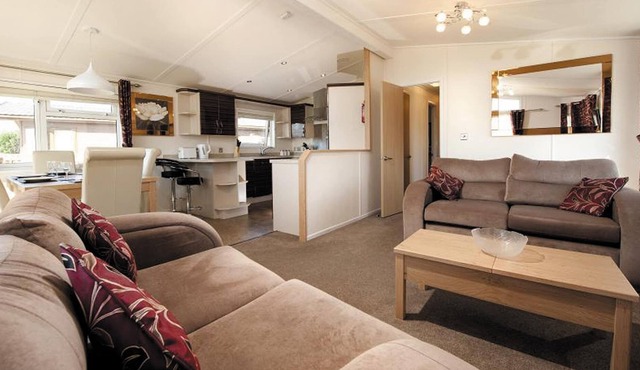 3 bedroom accommodation in Burnham-on-Sea