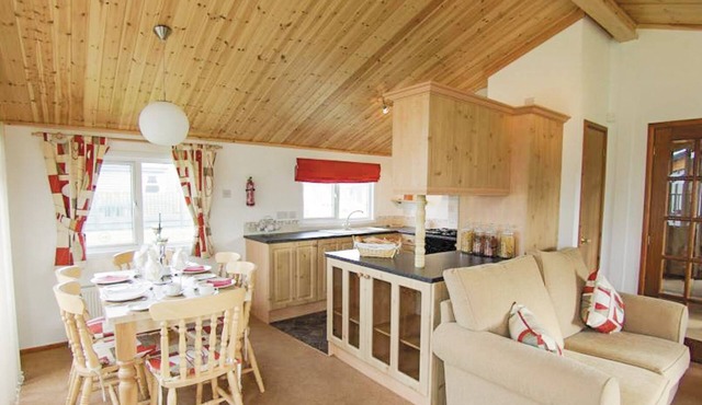 3 bedroom accommodation in Burnham-on-Sea