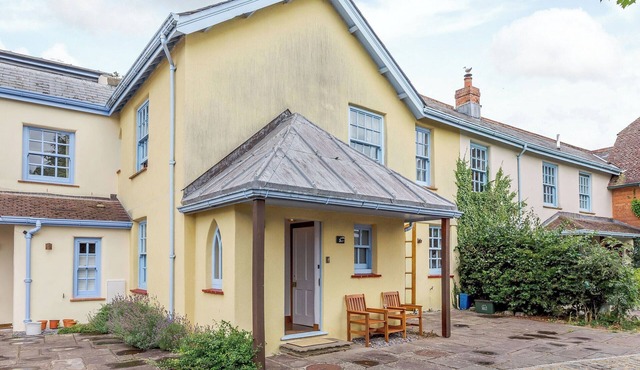 3 bedroom accommodation in Ottery St Mary, near Sidmouth