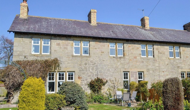 3 bedroom accommodation in Christon bank, near Alnwick