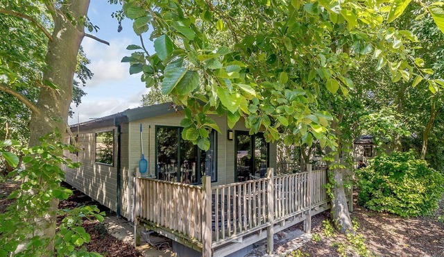 3 bedroom accommodation in Chippenham, Nr Newmarket