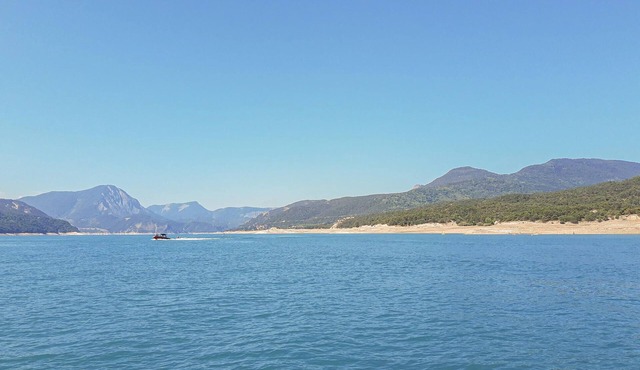 3 bedroom accommodation in Savines-le-Lac