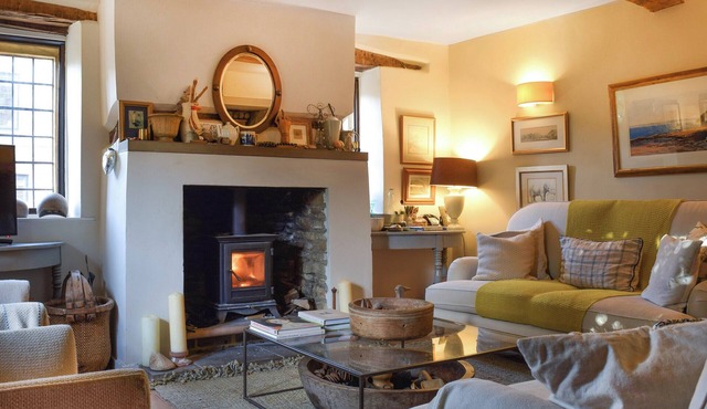 3 bedroom accommodation in Great Billing