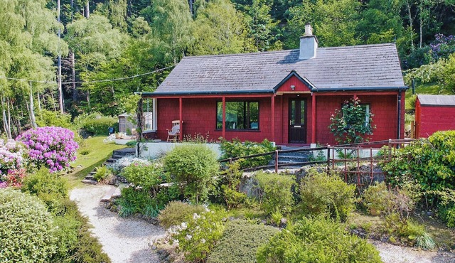 3 bedroom accommodation in Inverfarigaig