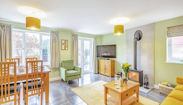 3 bedroom accommodation in Upper Soudley