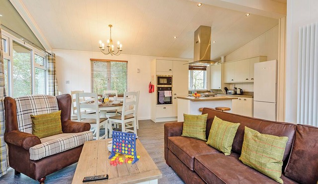 3 bedroom accommodation in Holton Heath